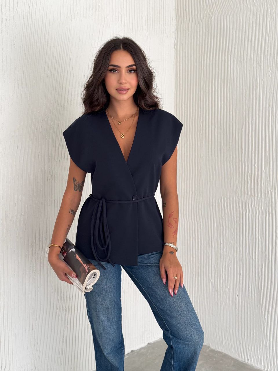 mse6858_vest_black_wrap (20).jpg