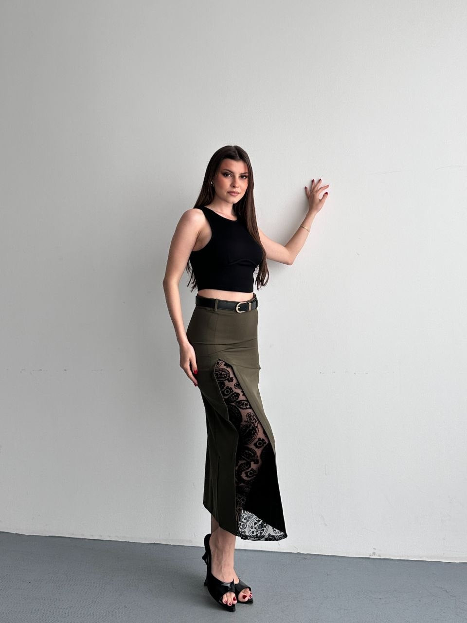 sln6309_skirts_khaki_lace_slit (7).jpg