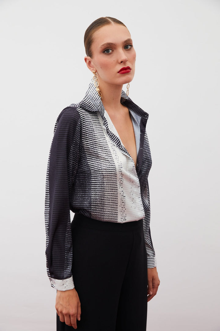 stn2144_blouse_gradient_satin (4).jpg